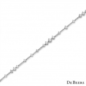 De Beers White Gold Diamond Apreggia One Line Bracelet De Beers White Gold Diamond Apreggia One Line Bracelet